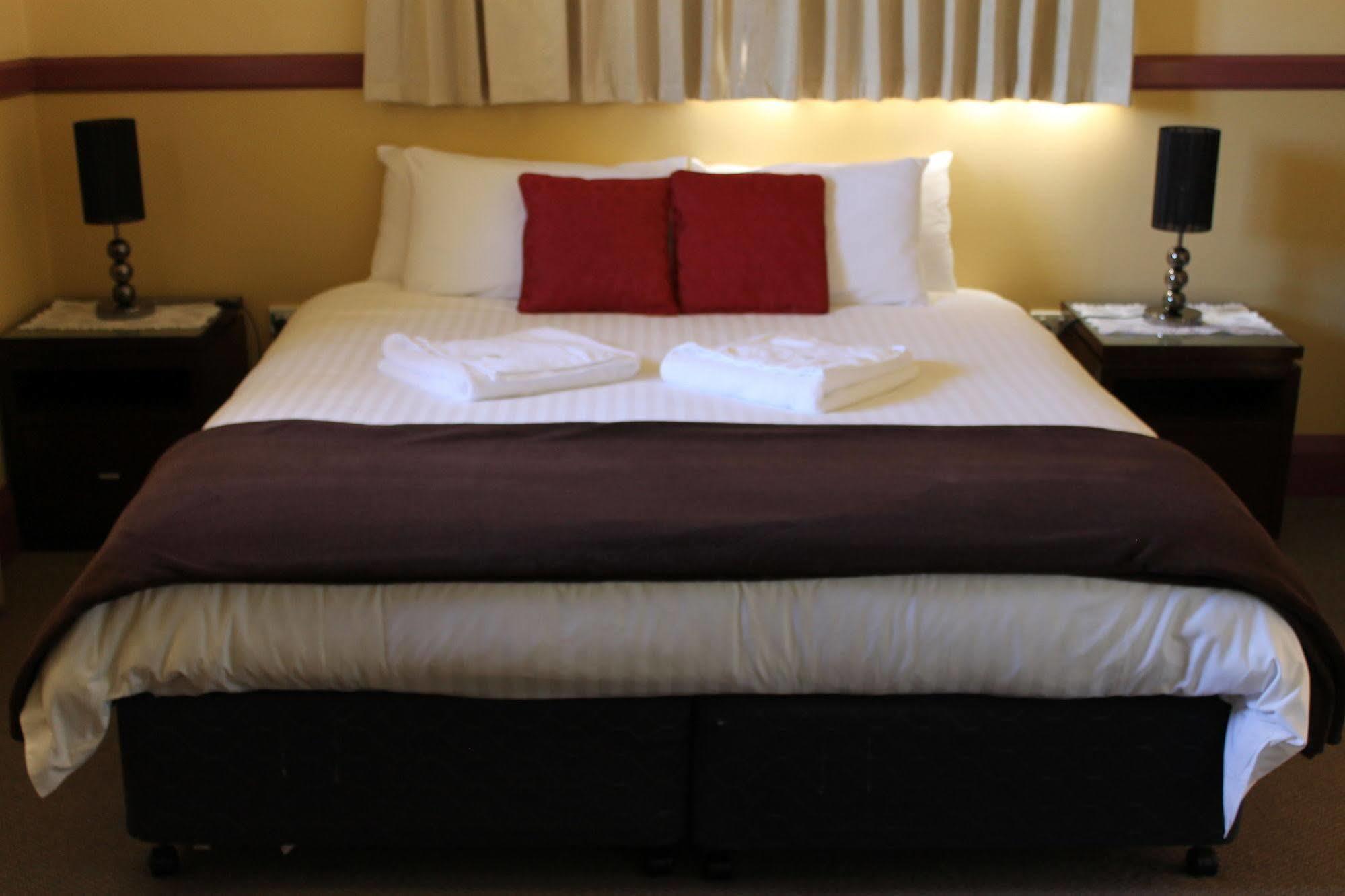 Bermagui Beach Hotel Extérieur photo